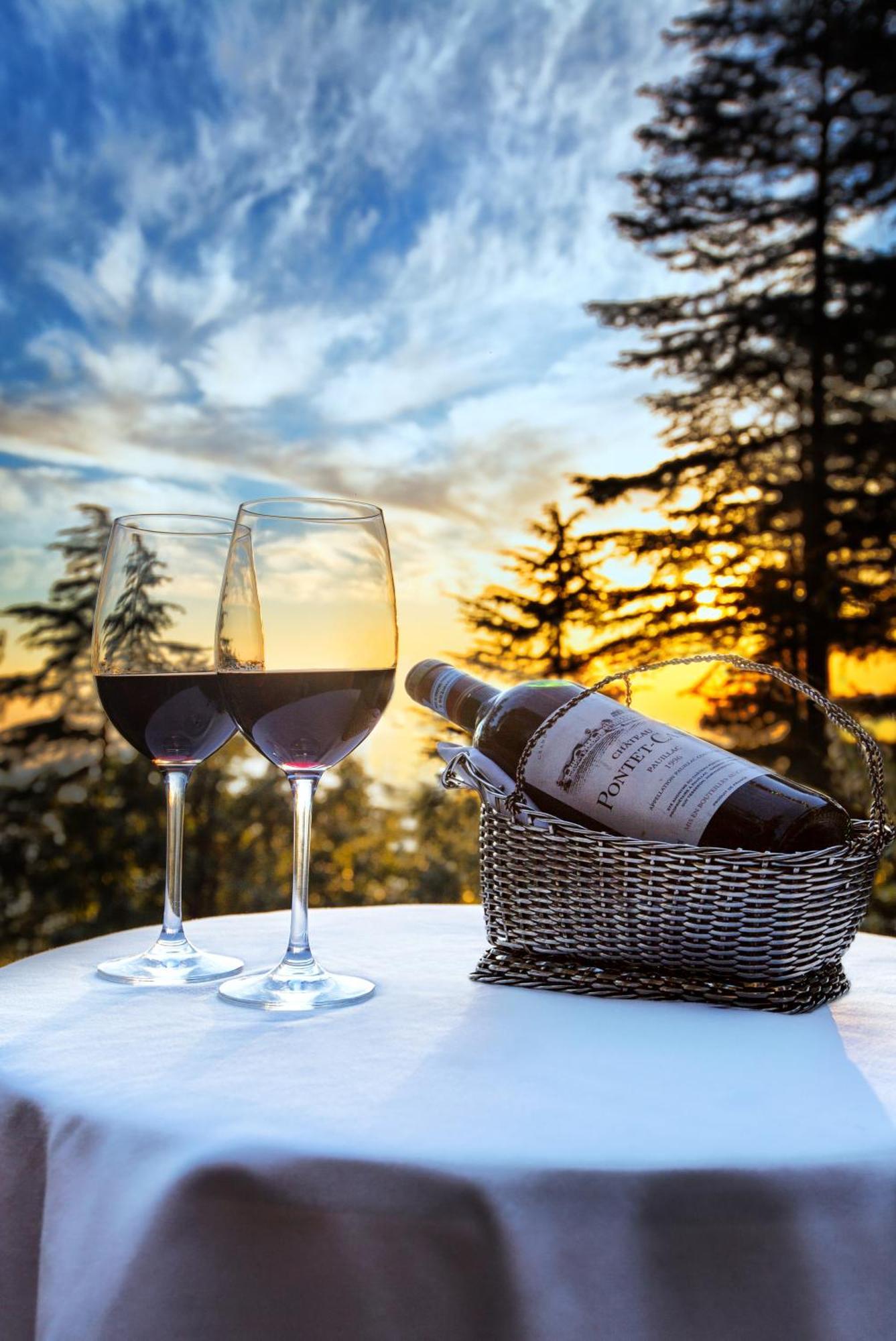 Wildflower Hall, An Oberoi Resort, Shimla Exterior foto