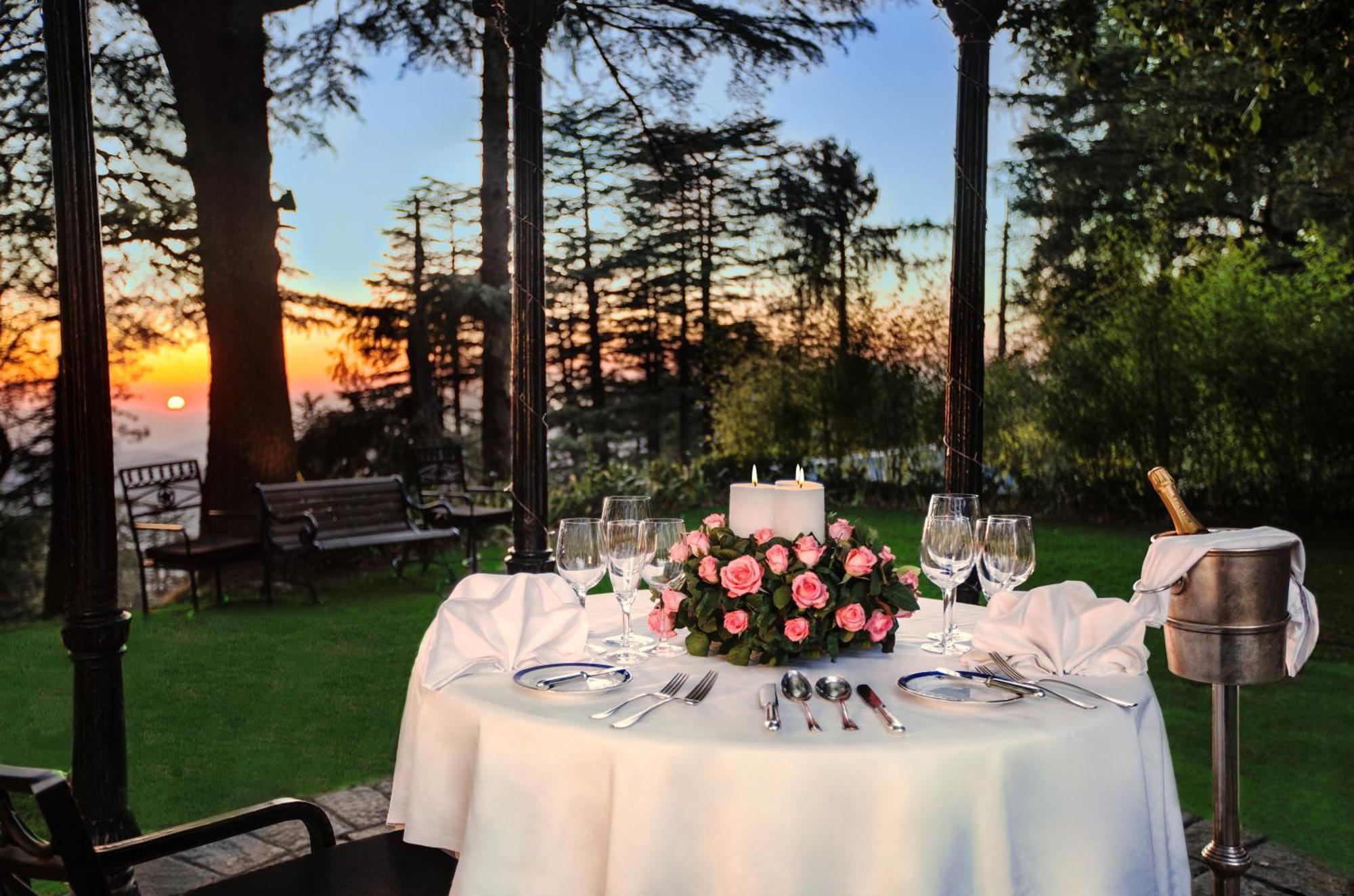 Wildflower Hall, An Oberoi Resort, Shimla Exterior foto
